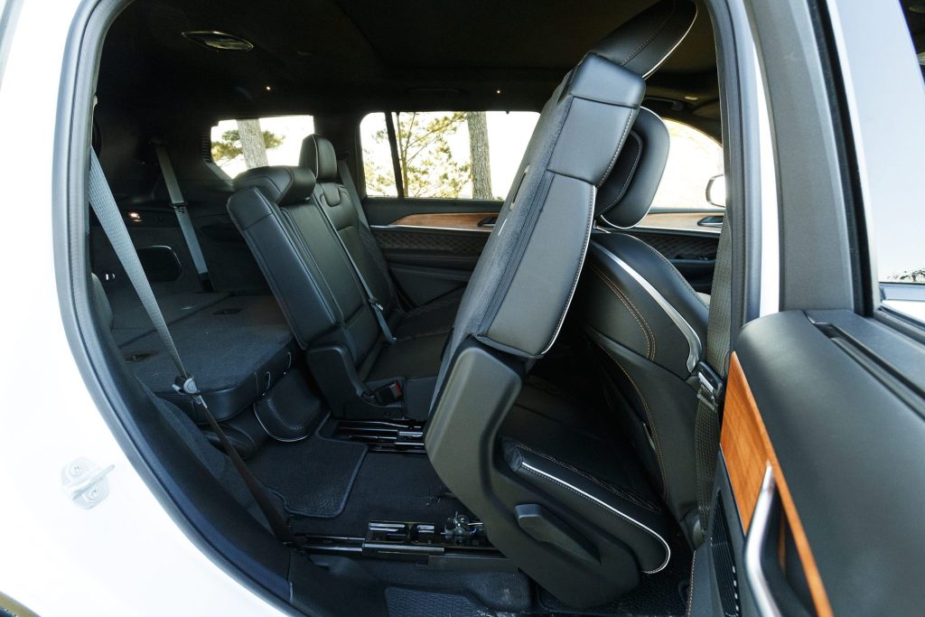 2022 Jeep Grand Cherokee L Summit Reserve rear seat