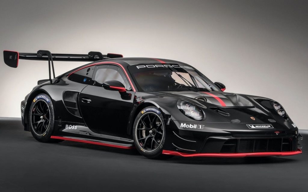 Porsche 911 GT3 R front three quarter view