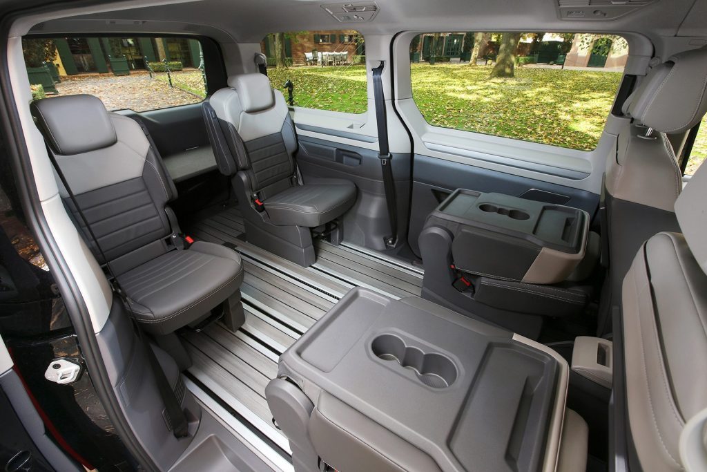 2022 Volkswagen Multivan Energetic seats folded