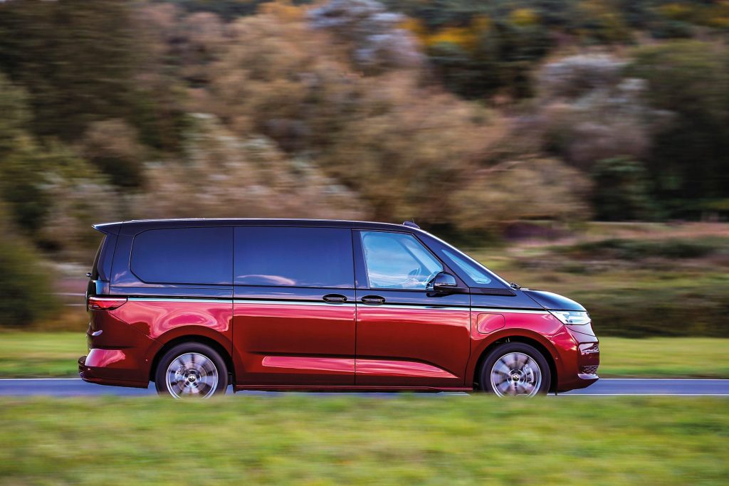 2022 Volkswagen Multivan Energetic driving past trees