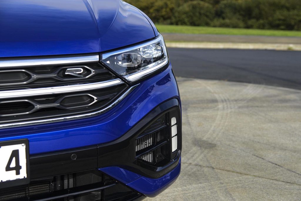 2022 Volkswagen T-Roc R headlight