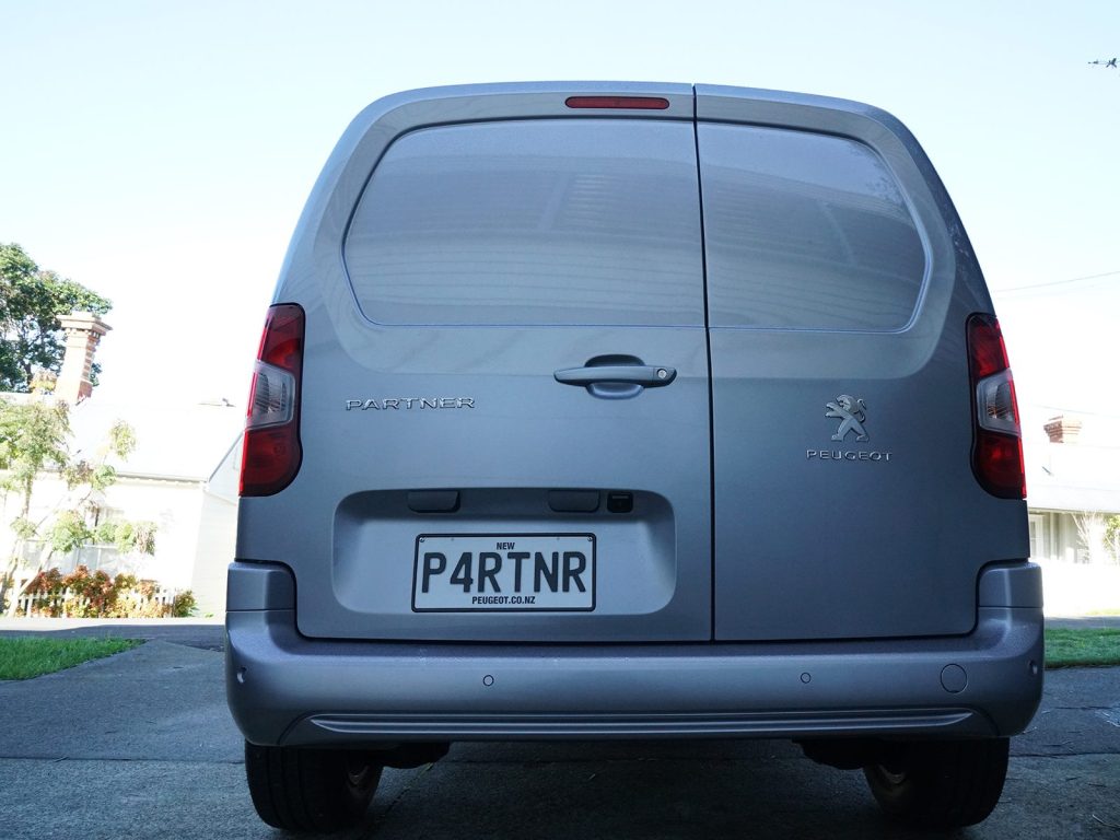 2022 Peugeot Partner SWB rear static