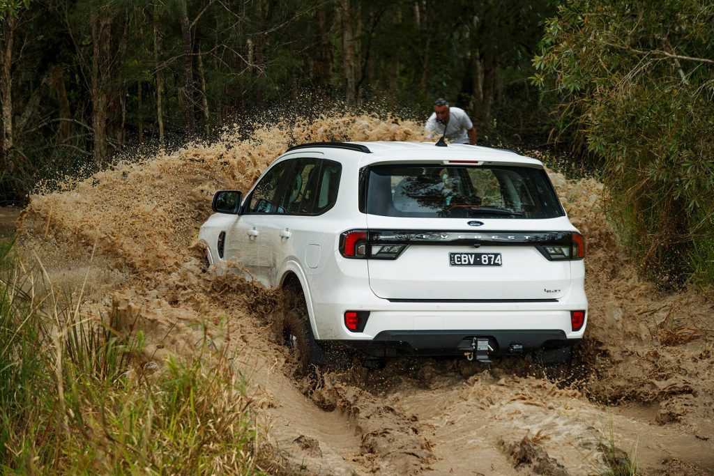 2022 Ford Everest making a splash