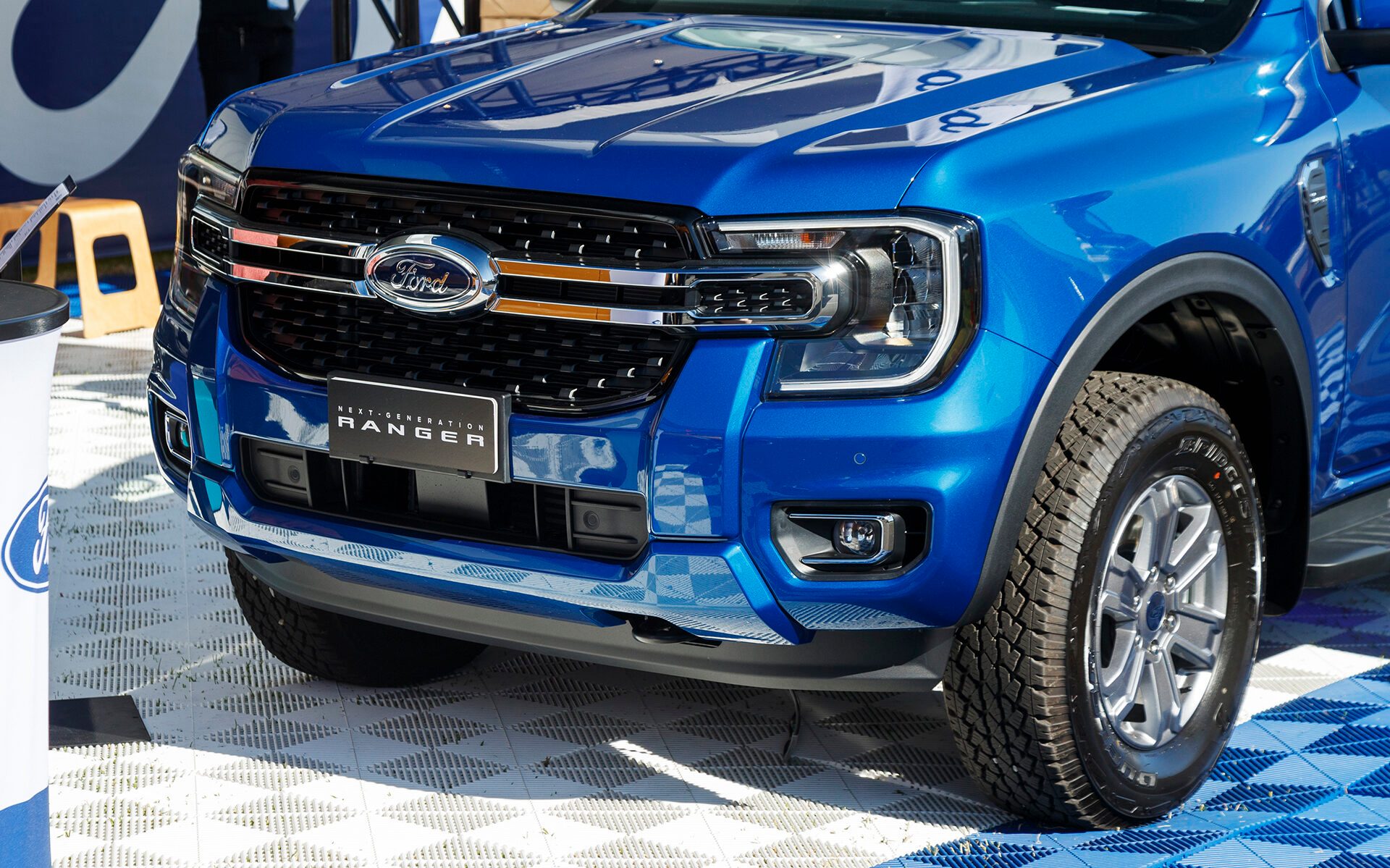 Ford Ranger front close up view