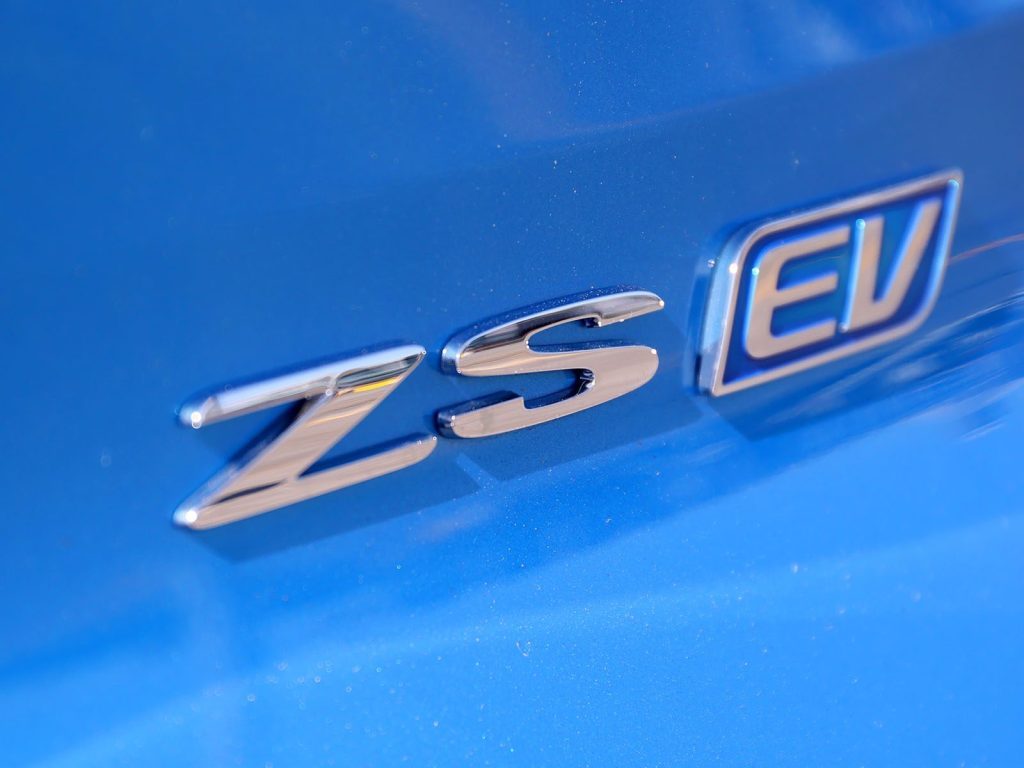 2022 MG ZS EV badge