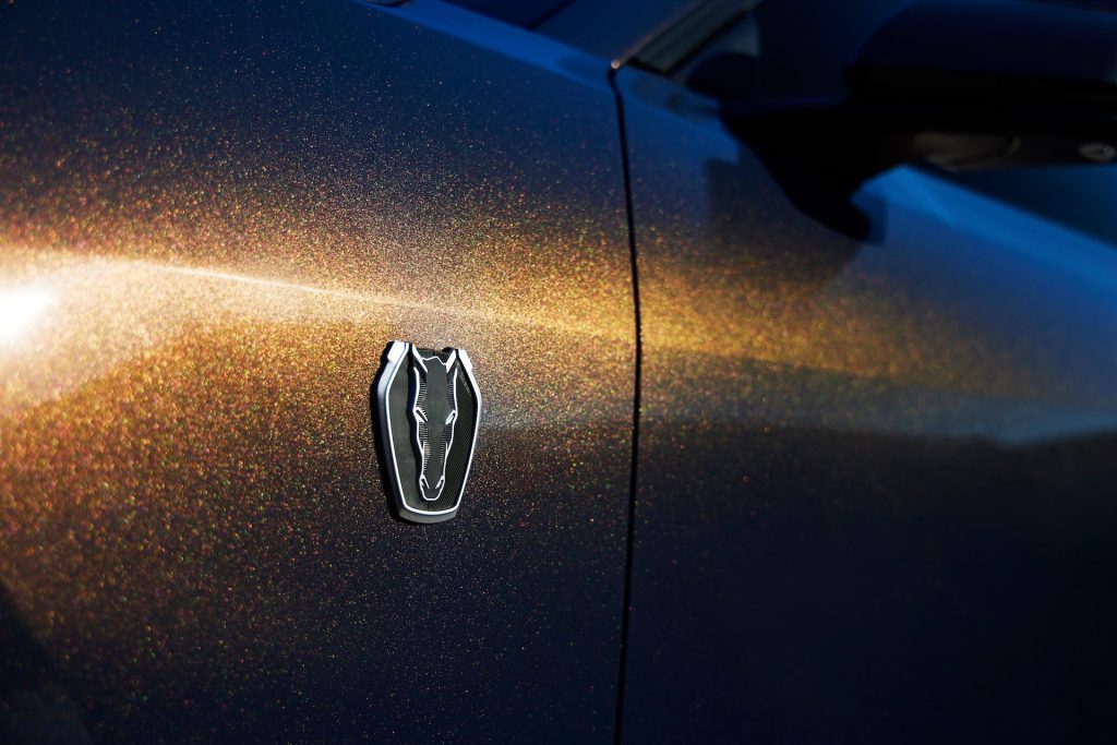 Ford Mustang Dark Horse badge