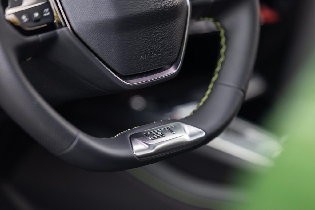 2022 Peugeot 308 steering wheel