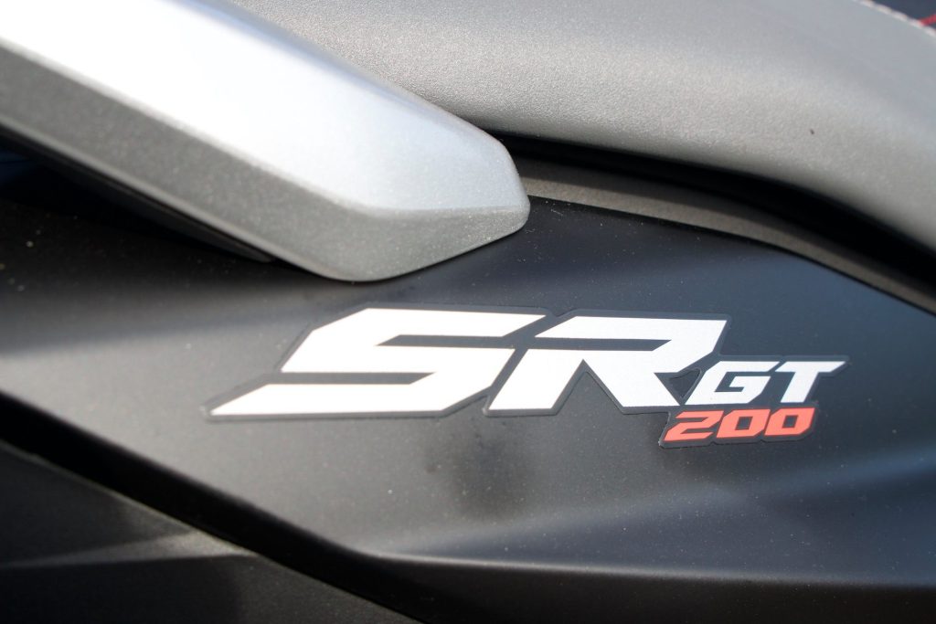 2022 Aprilia SR GT 200 badge