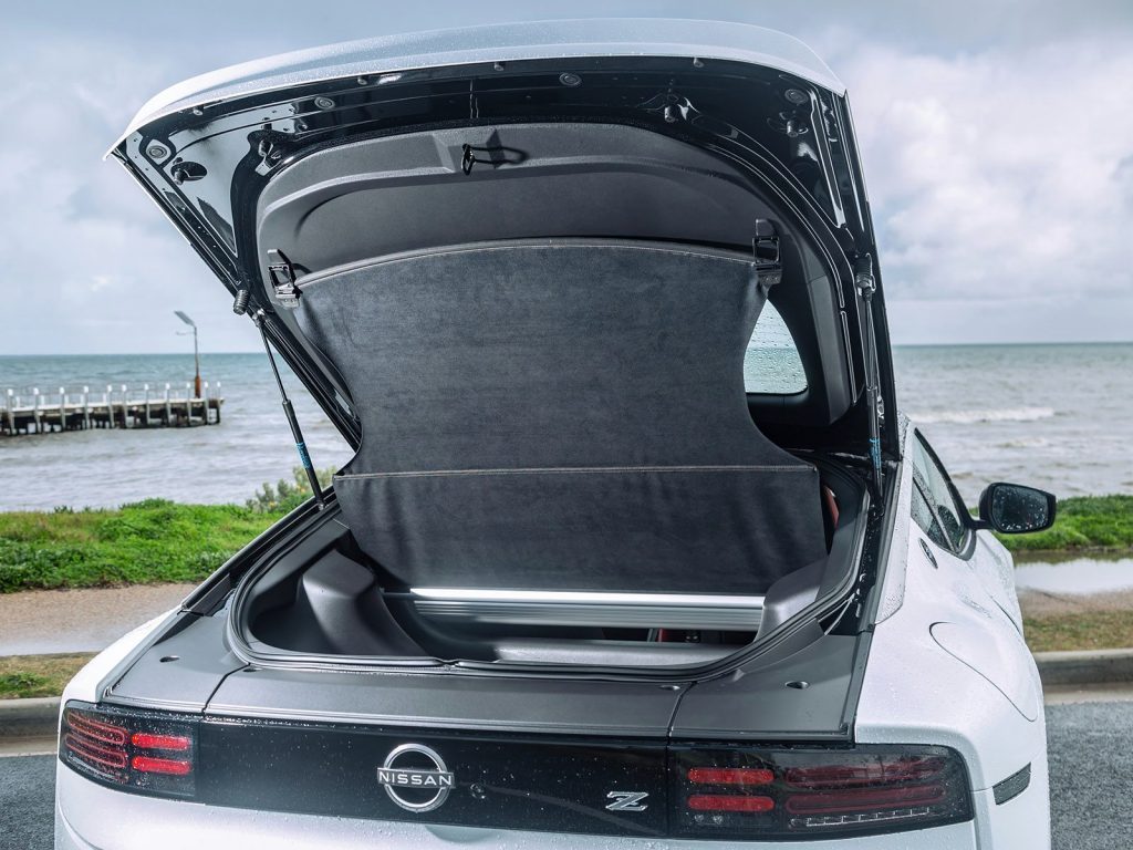 2022 Nissan Z boot
