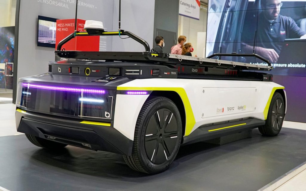 Applied EV autonomous vehicle front three quarter view