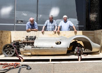 Bruce McLaren's Cooper-Zerex-Oldsmobile in travel crate