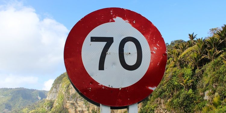New Zealand speed limit sign