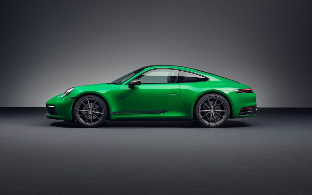 Porsche 911 Carrera T side view