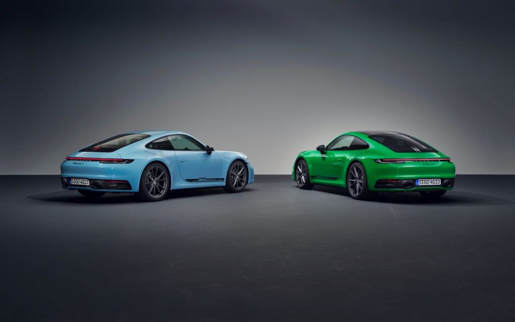 Porsche 911 Carrera T blue and green pair rear three quarter view
