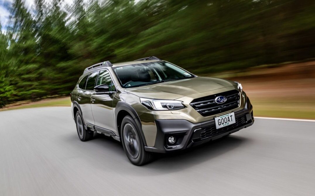 Subaru Outback 2.4 Turbo driving front three quarter view