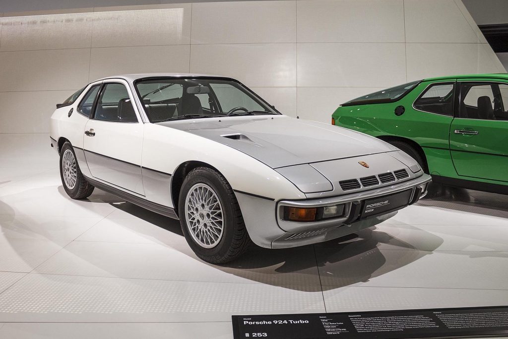 Porsche 924