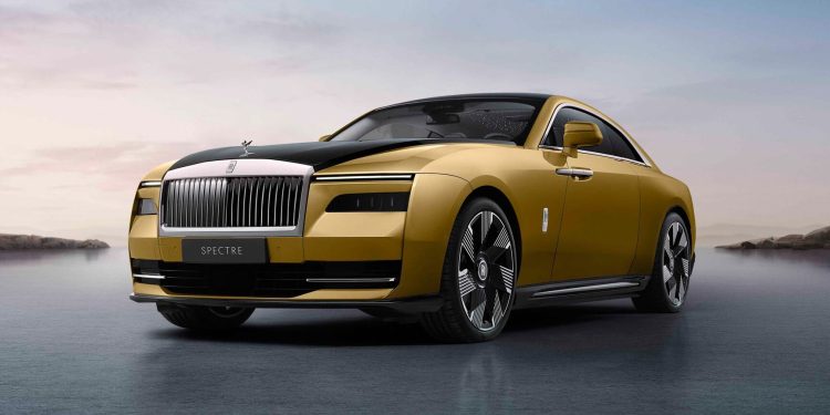 Rolls-Royce Spectre front three quarter view