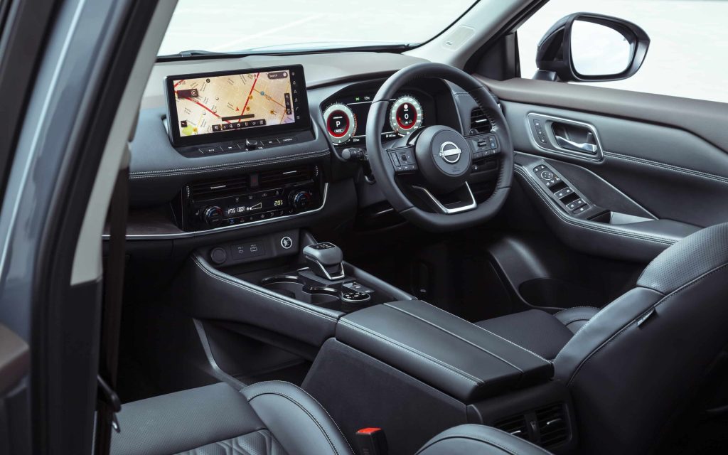 Nissan X-Trail interior view
