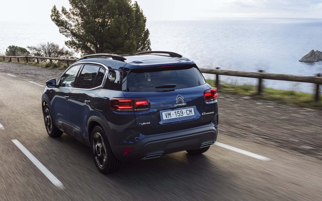 Citroen C5 Aircross facelift rear three quarter view