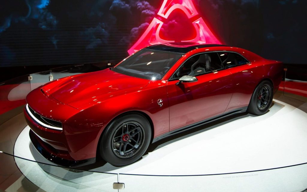 Dodge Charger Daytona SRT Concept front three quarter view