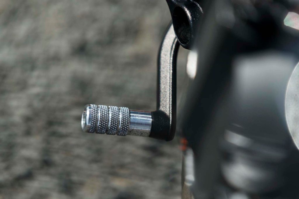 KTM 890 Duke GP peg