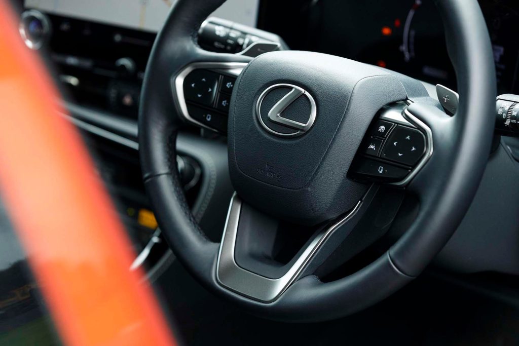 2022 Lexus NX 350h Limited steering wheel
