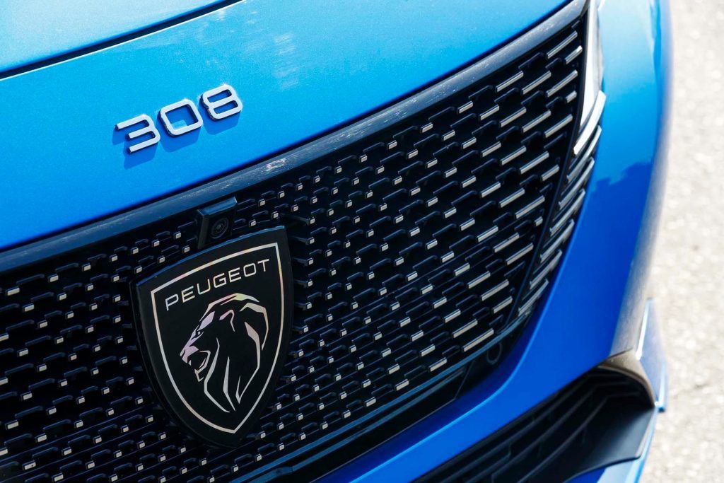 Peugeot 308 GT grille