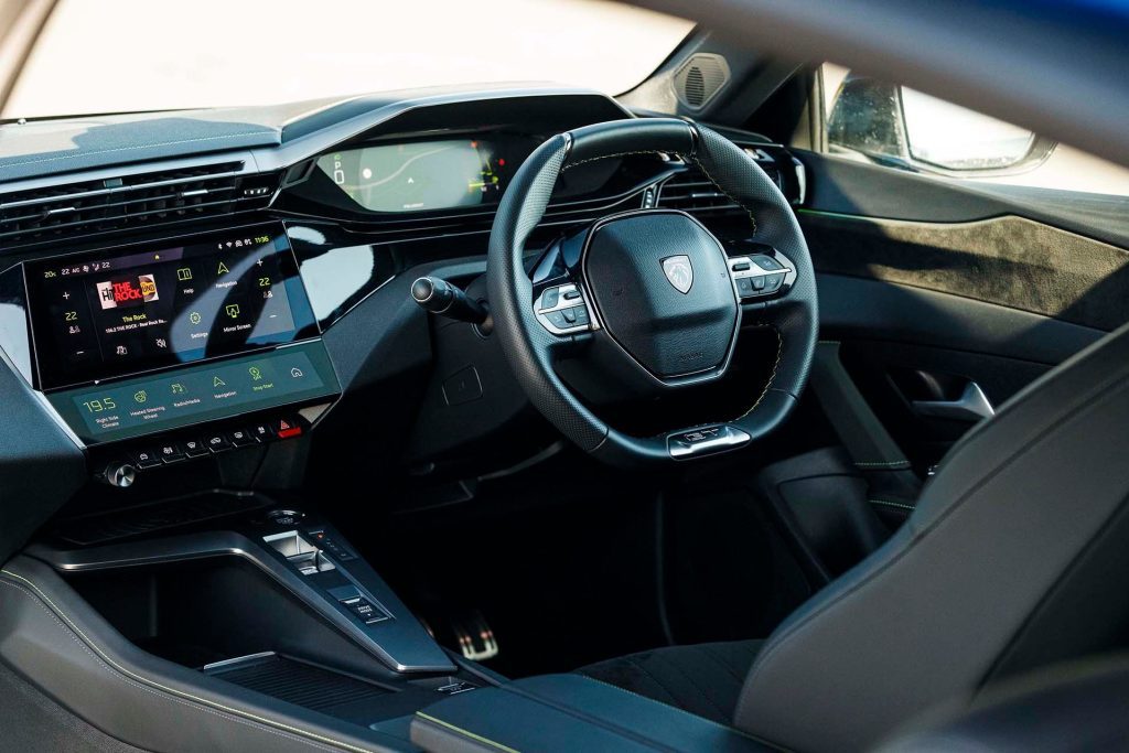 Peugeot 308 GT interior