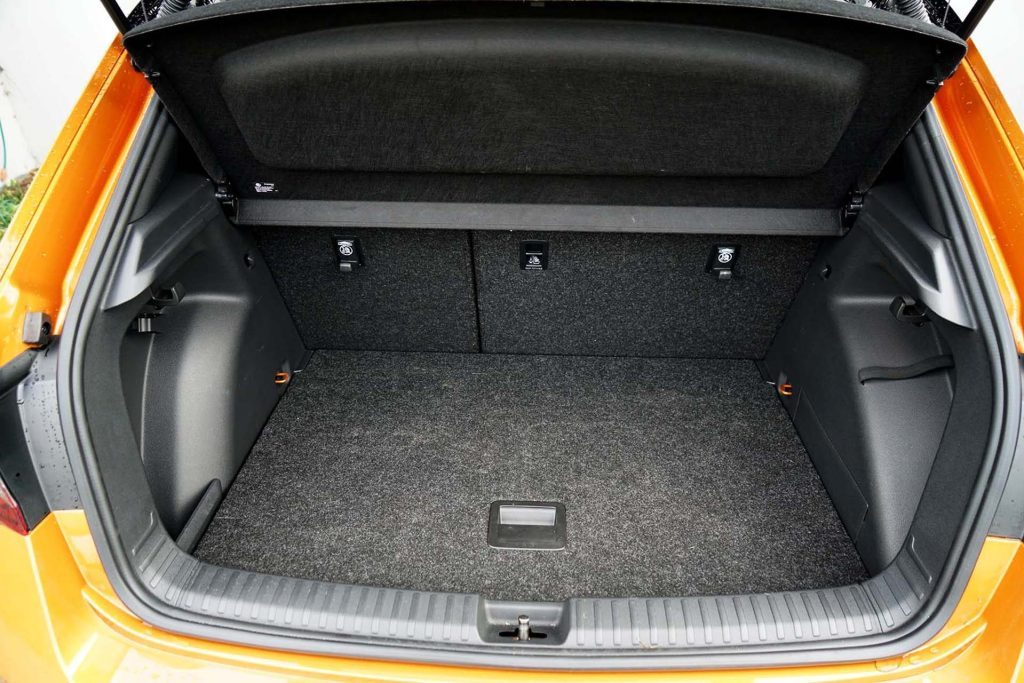 Skoda Fabia Monte Carlo boot with false floor