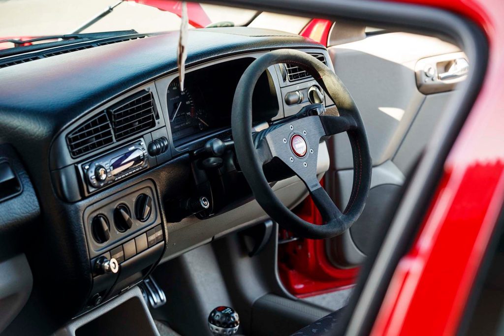 1993 Volkswagen Golf VR6 Momo steering wheel