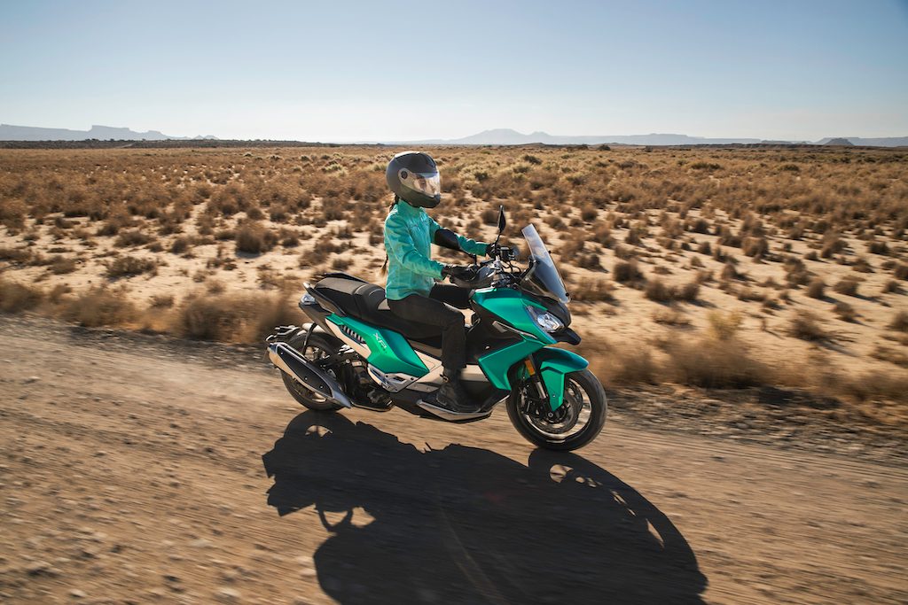 Peugeot XP400 riding through desert
