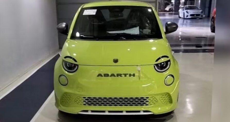 Electric Abarth 500 front view