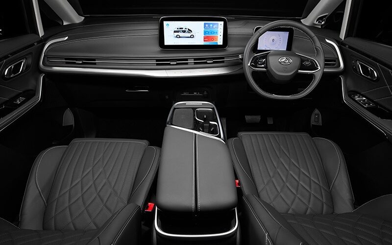 LDV MIFA front interior view