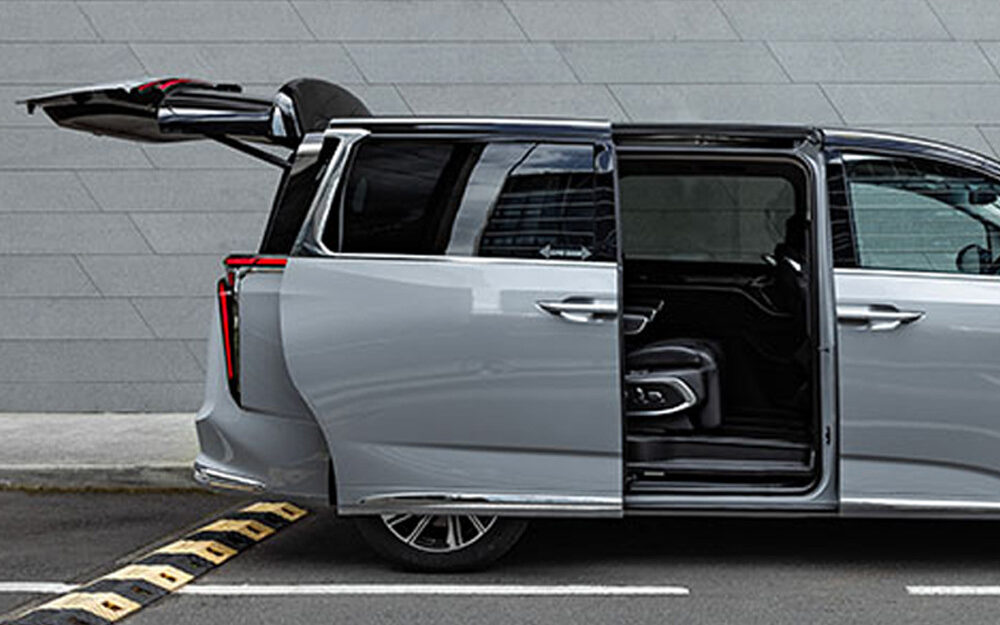 LDV MIFA side view with doors open