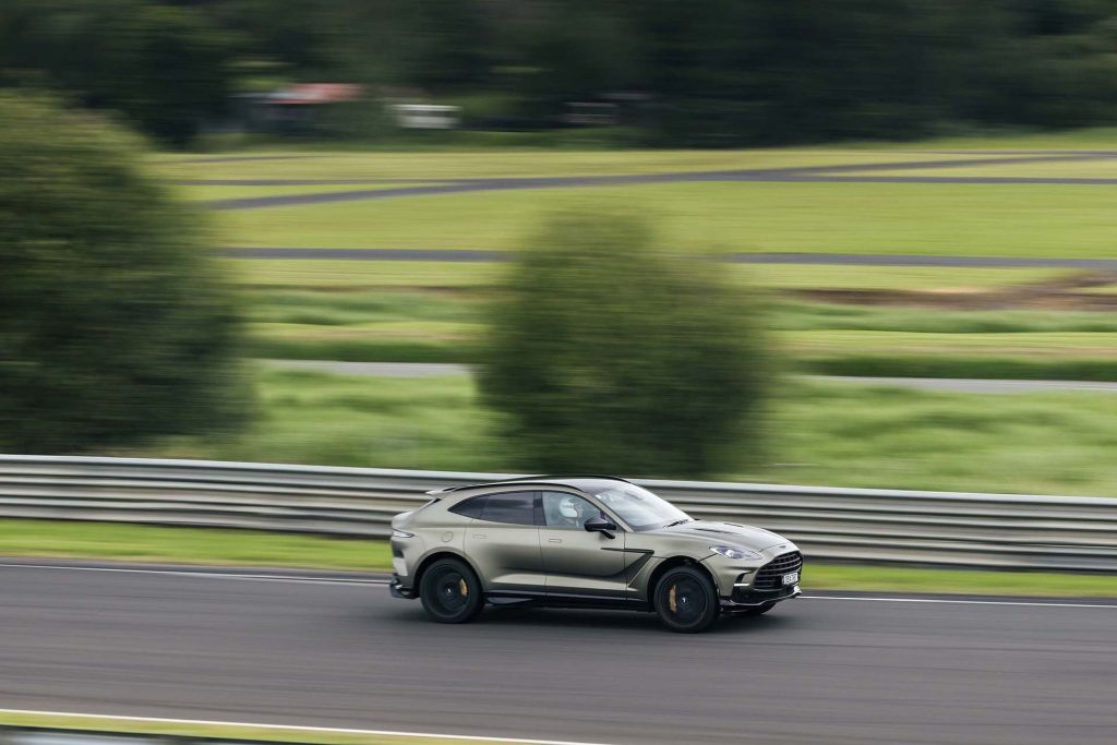 Aston Martin DBX707 racing