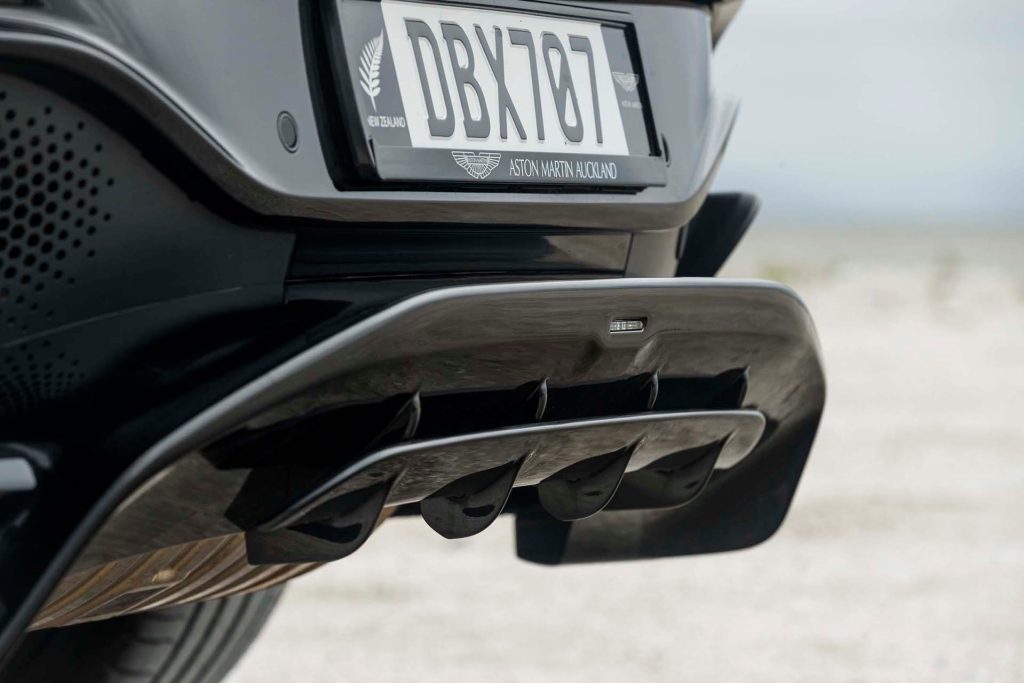 Aston Martin DBX707 rear diffuser