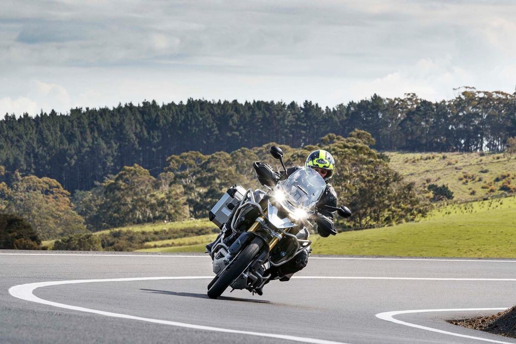 Triumph Tiger 1200 Rally Pro on road