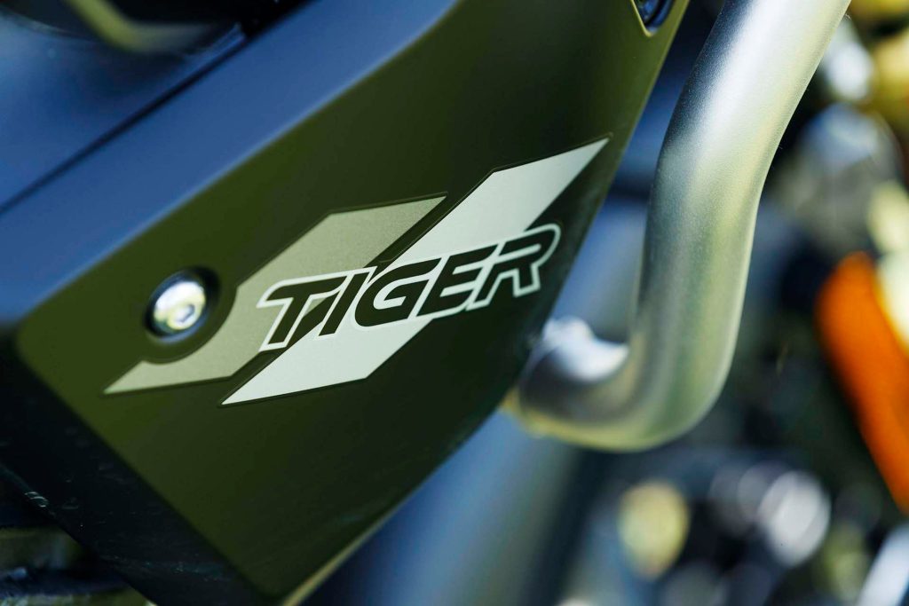 Triumph Tiger 1200 Rally Pro badge