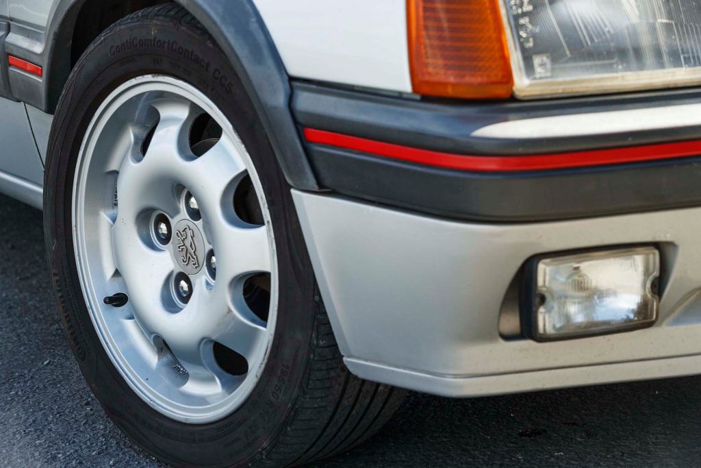 Peugeot 205 GTi wheel