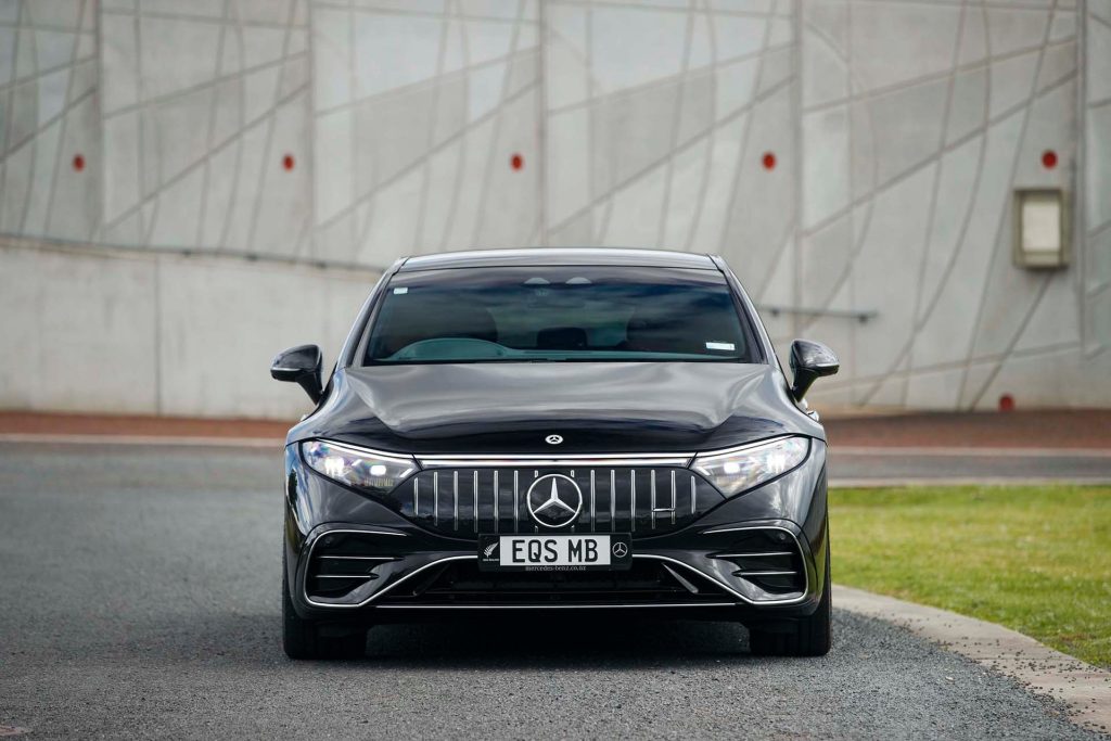 Mercedes-AMG EQS 53 4Matic+ full frontal static