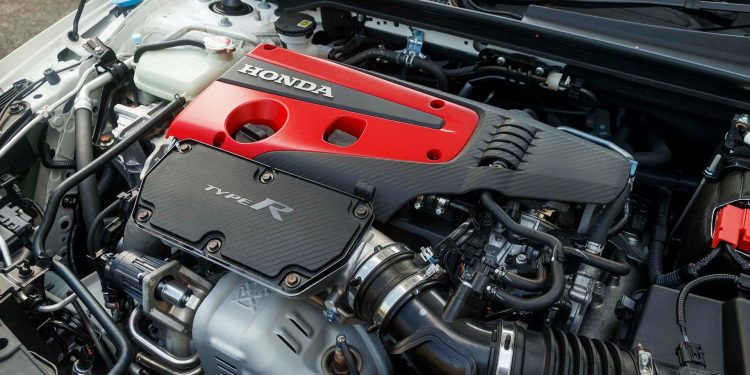 Honda Civic Type R engine bay
