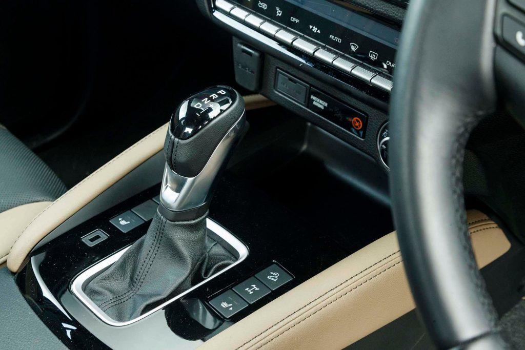 Mazda BT-50 Takami shifter