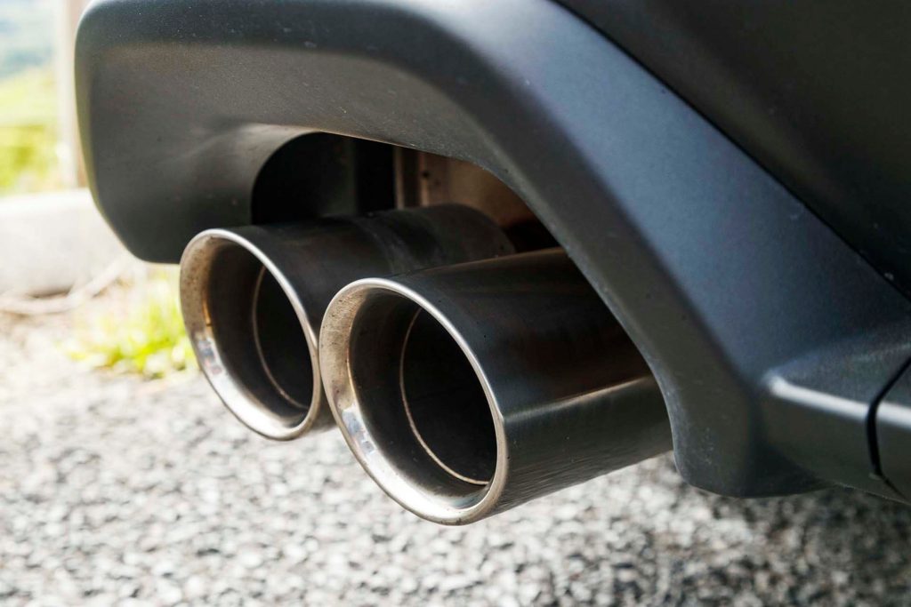 Subaru WRX 2.4T Premium exhaust tips