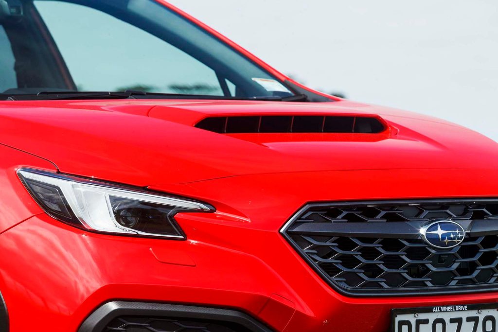 Subaru WRX 2.4T Premium bonnet scoop