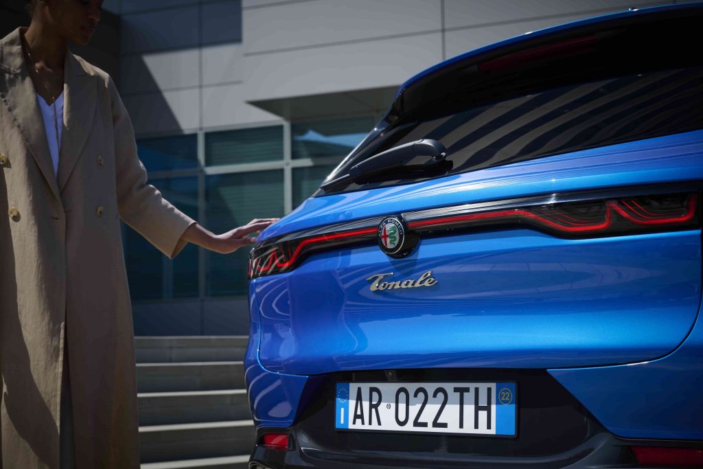 Alfa Romeo Tonale rear end close up view