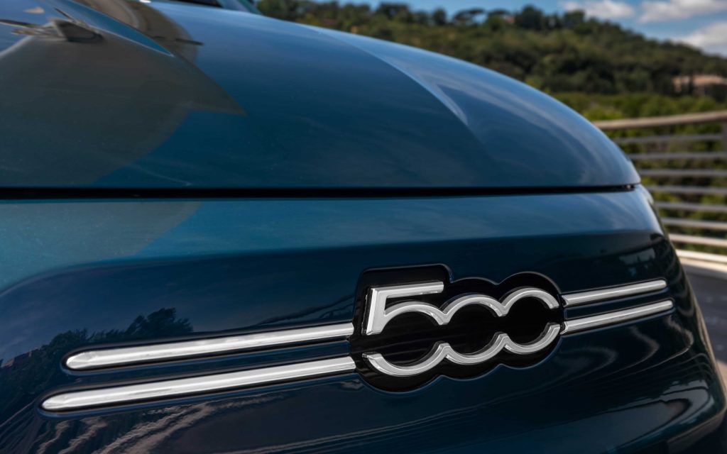 Fiat 500e badge close up view