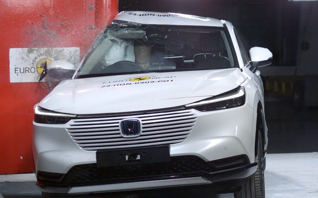 Honda HR-V crash test front view