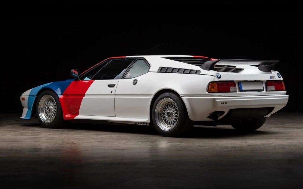 BMW M1 AHG Studie rear three quarter view