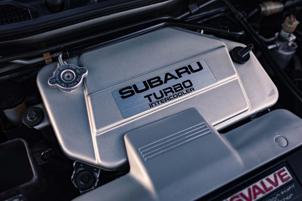 Subaru Legacy RS intercooler