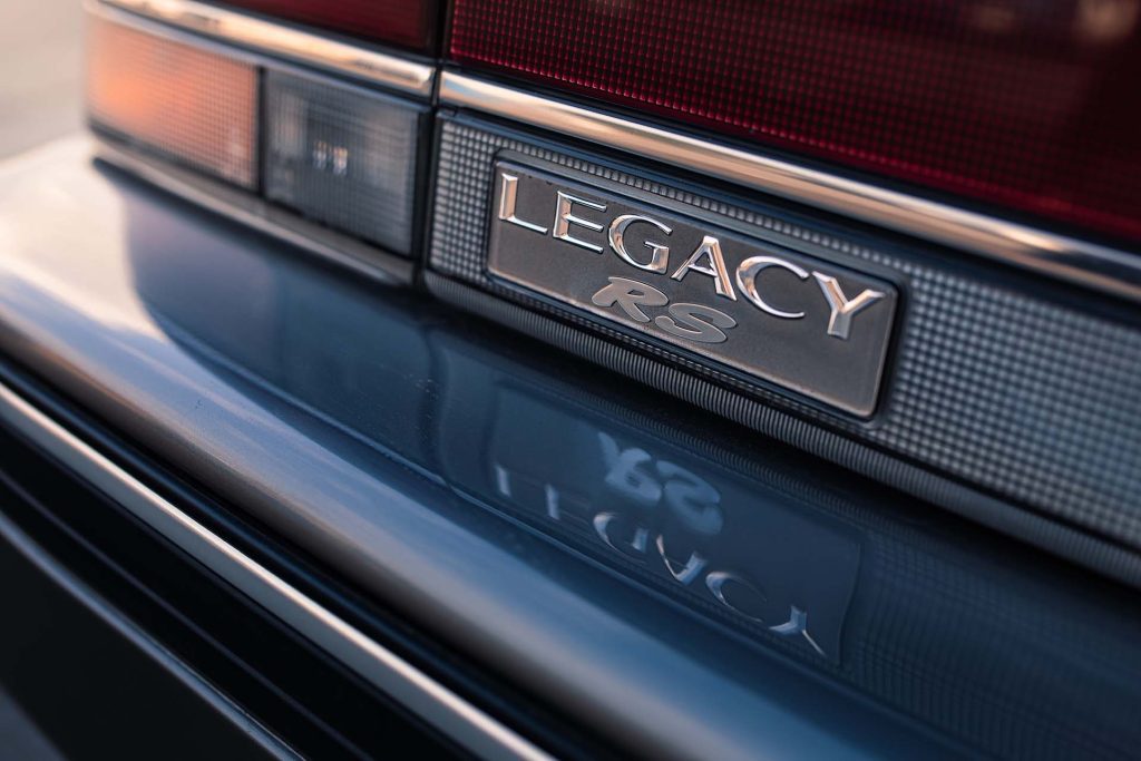 Subaru Legacy RS badge